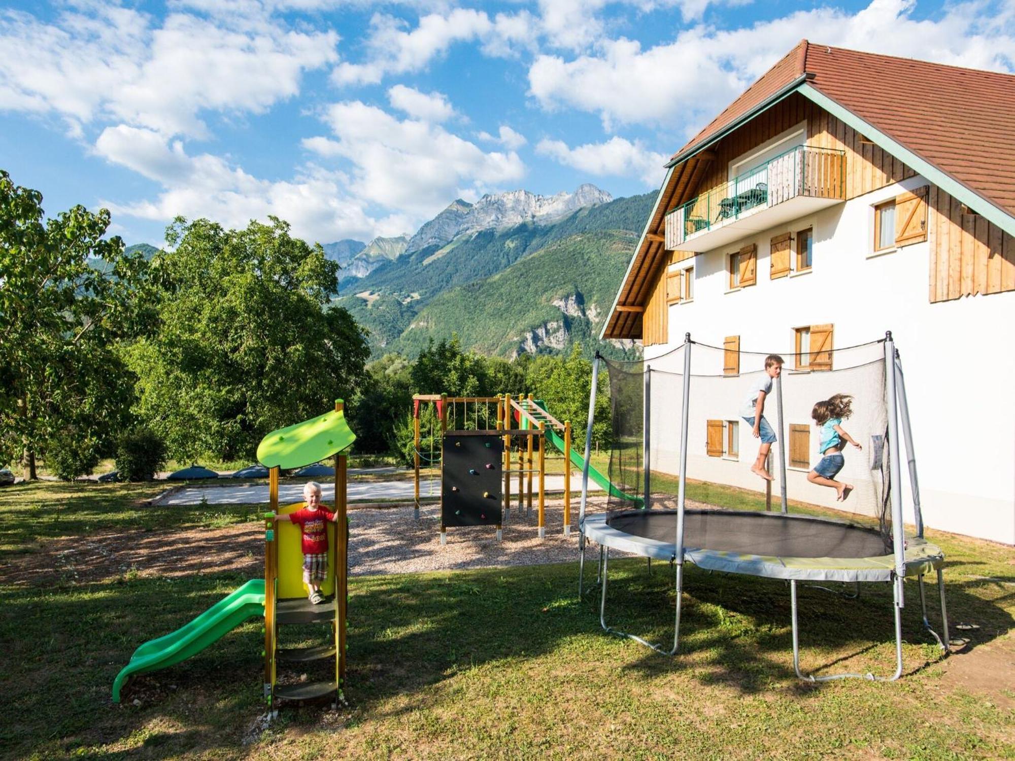 Great Holiday Home Near Lake Annecy 기즈 외부 사진
